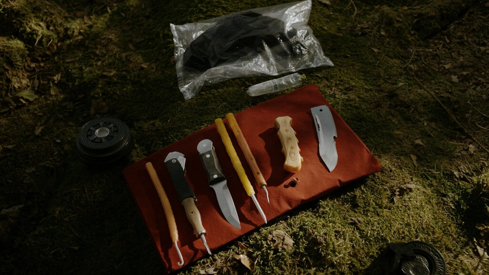 Cuchillo bushcraft herramienta supervivencia